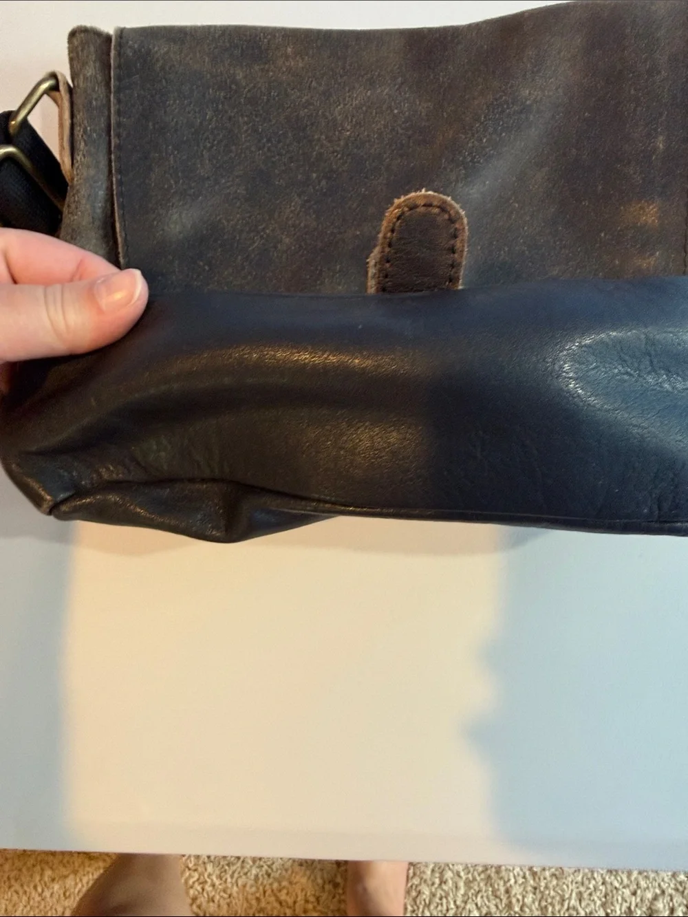 Wilsons Leather Vintage Brown and Black Men's Messenger Crossbody Bag